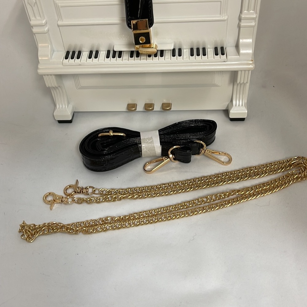 🆕 White Piano Crossbody Novelty Purse Bag - Picture 9 of 12